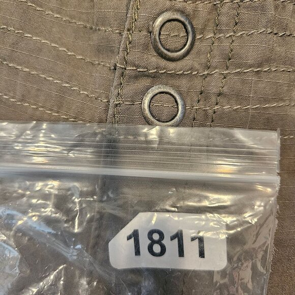 Eddie Bauer Womens 16w Olive Cargo Shorts Cotton Ripstop Durable hiking gorpcore - Picture 13 of 14